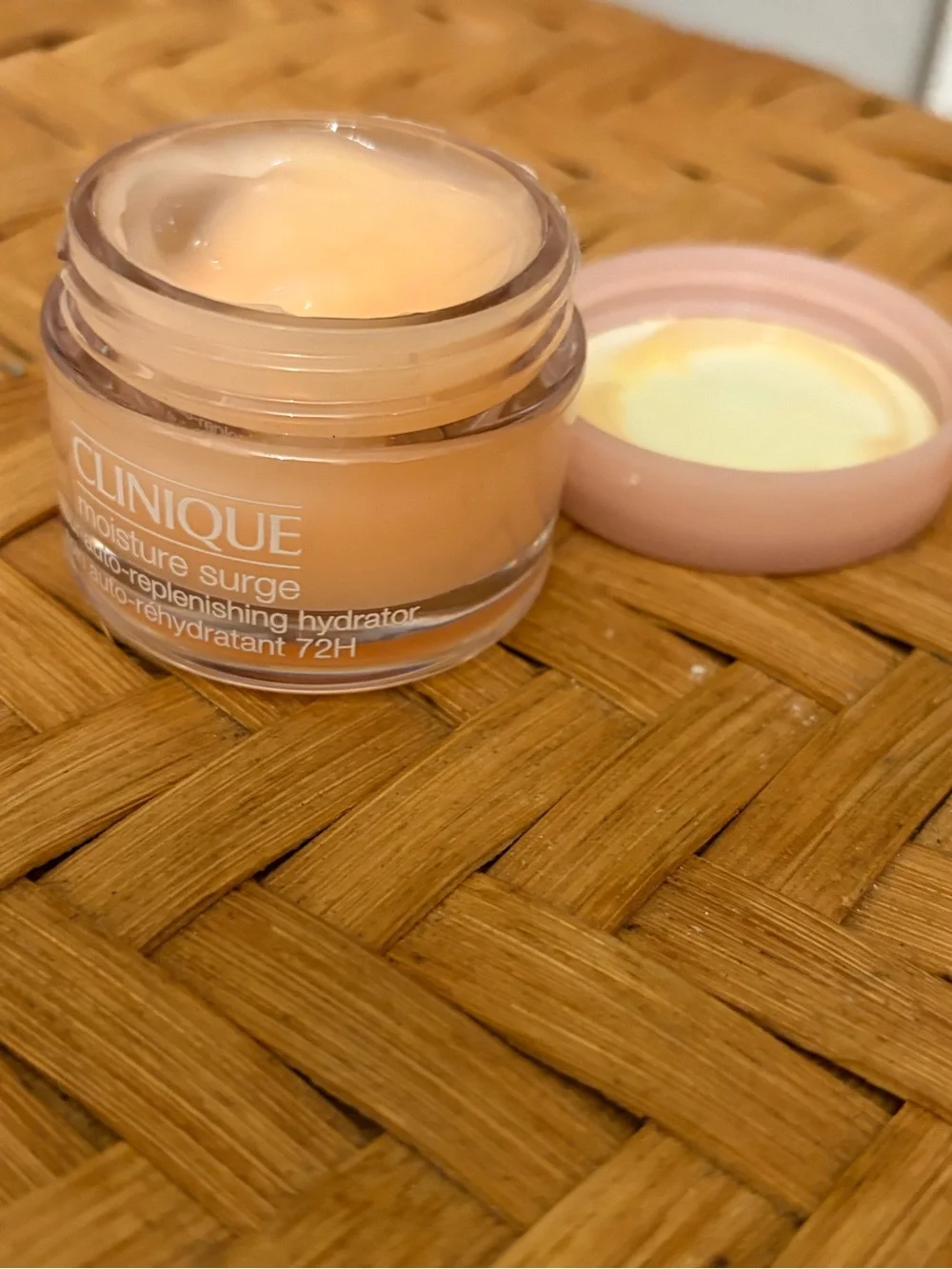 Clinique hydrating gel